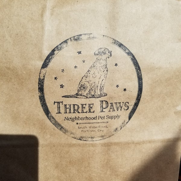 three paws pet supply
