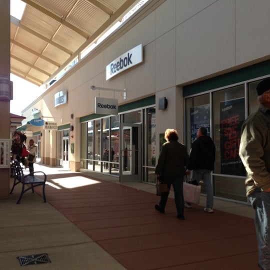 reebok outlet store