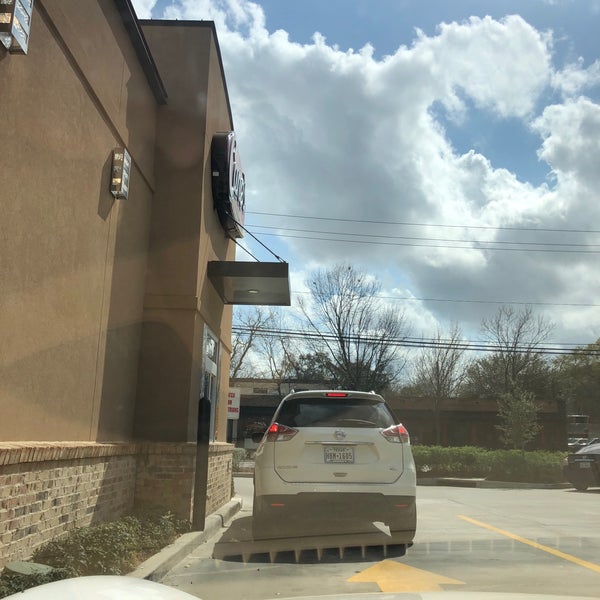 Photo taken at Raising Cane&#39;s Chicken Fingers by Rainman on 2/27/2018