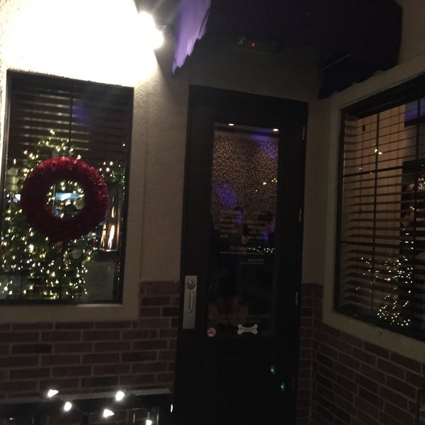รูปภาพถ่ายที่ Sonoma Wine Bar &amp; Restaurant โดย Rainman เมื่อ 12/4/2015