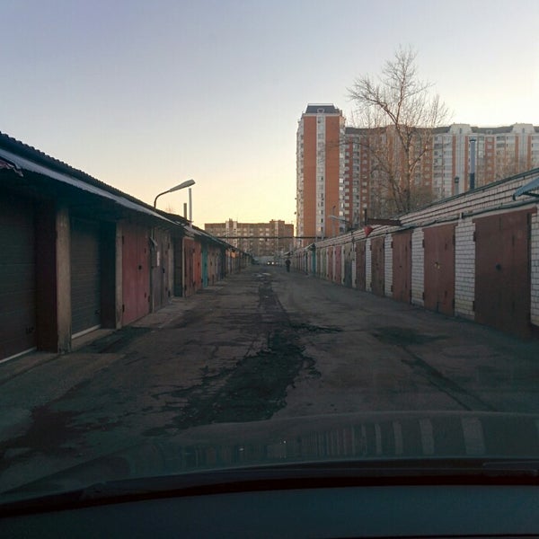 Гараж на народного ополчения 20а