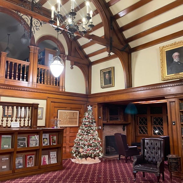 Emma Library Library Emma Clark Library