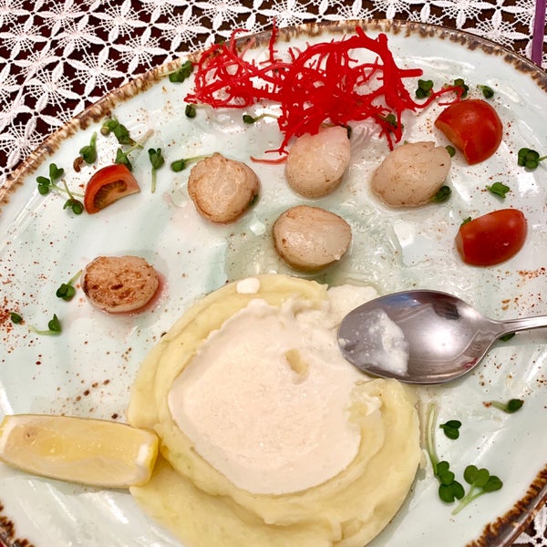 8/11/2019にLaura M.がРесторан семейных рецептов Оливьеで撮った写真