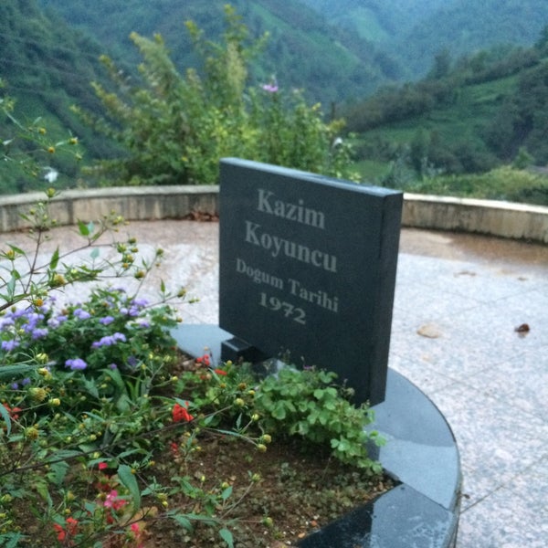 Photo taken at Kazım Koyuncu Anıt Mezarı by Faruk B. on 9/22/2015