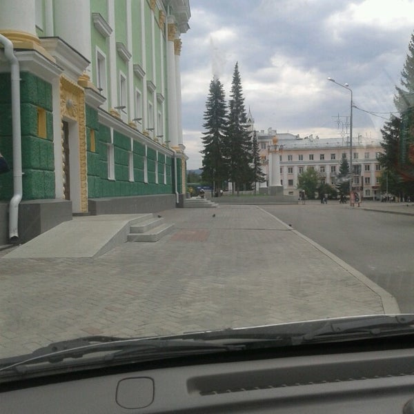 Музей нлмк липецк. Липецк, пл. Металлургов, д. Площадь металлургов 2. Серов площадь металлургов 2.