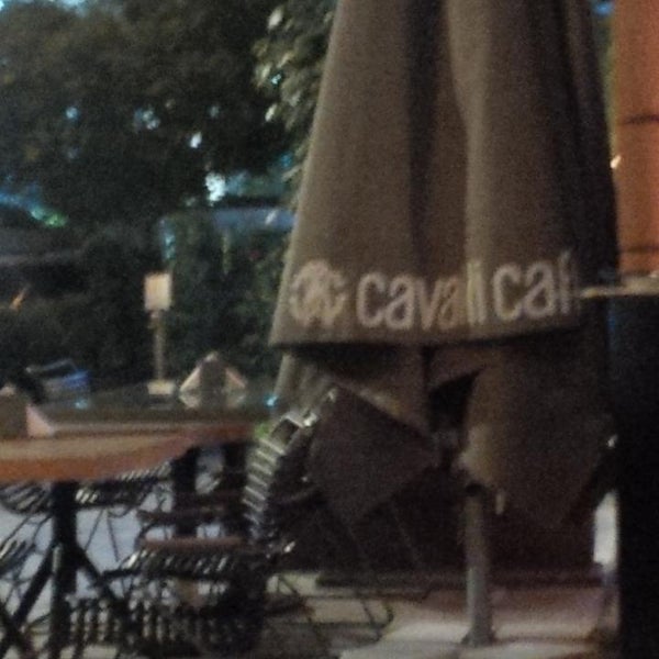 Beyrut guzel Cavalli Cafe baska guzel :)