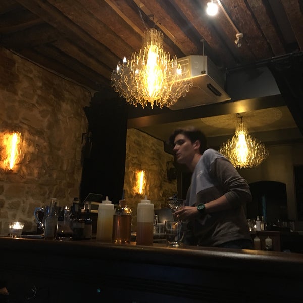 Photo prise au Experimental Cocktail Club par Alessandro G. le9/11/2018