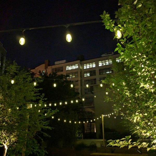 Beer Garden Dazzler Brooklyn Hotel Downtown Brooklyn Ny