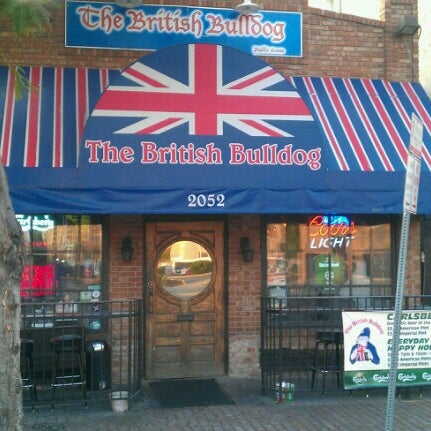 รูปภาพถ่ายที่ British Bulldog โดย Kyle H. เมื่อ 9/29/2012