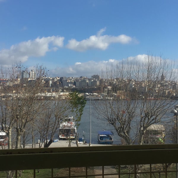 Foto diambil di Lö Şantiye oleh Seda B. pada 2/5/2018