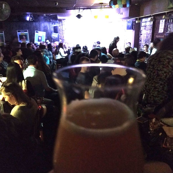 Foto tirada no(a) Bier Baron Tavern por Dan B. em 1/1/2019