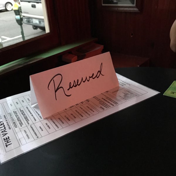 4/30/2017にRenée V.がValley Tavernで撮った写真