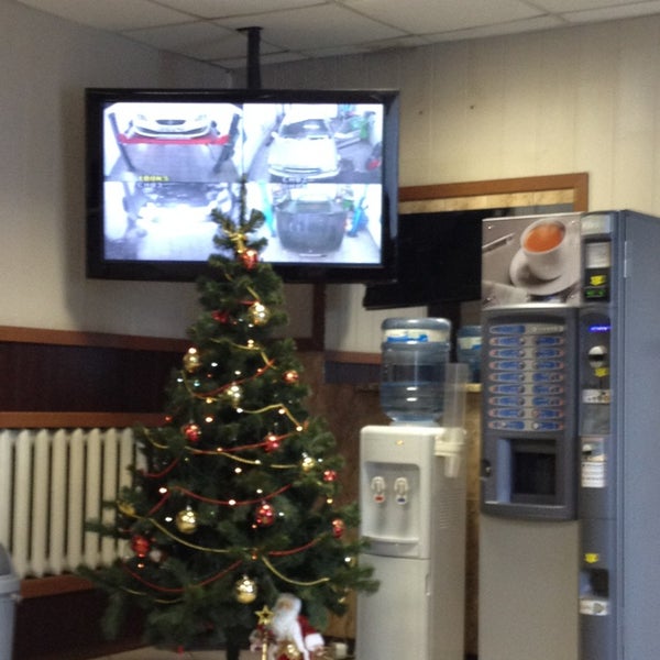 мегус сервис. логотип мультибрендового автосалона. автосервис на алтуфьевском шоссе. автосервис мегус. 13.