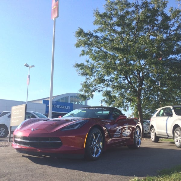 9/16/2014에 Craig R.님이 Bergstrom GM of Neenah (Chevrolet, Buick &amp; Cadillac)에서 찍은 사진
