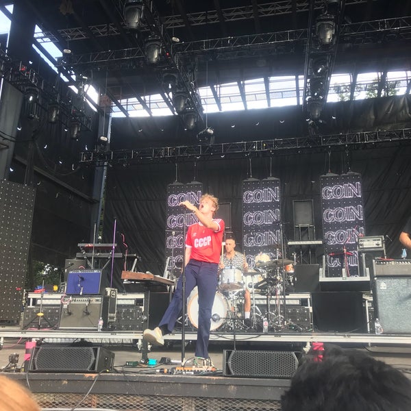 Photo taken at The Zoo Amphitheatre by Madster on 7/10/2019