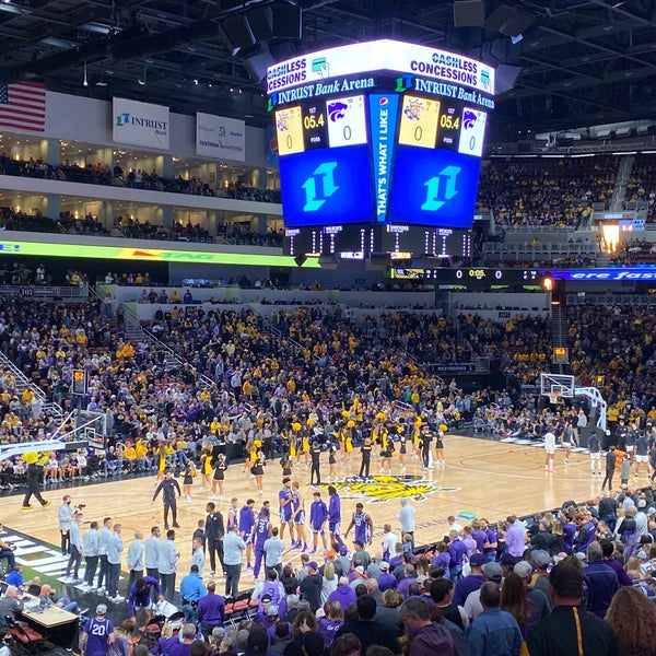 Das Foto wurde bei INTRUST Bank Arena von Madster am 12/5/2021 aufgenommen