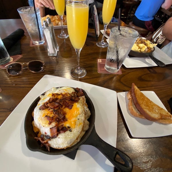 Streetcar Grille & Tavern Crossroads 1 tip from 160 visitors