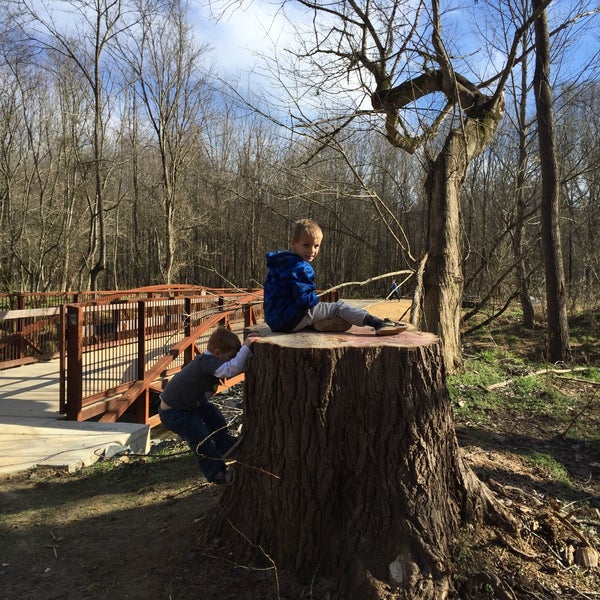 McAlpine Creek Greenway (Sardis Road entrance) 7500 Sardis Road