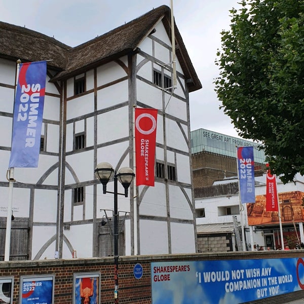 Photo taken at Shakespeare&#39;s Globe Theatre by Dmytro C. on 8/2/2022