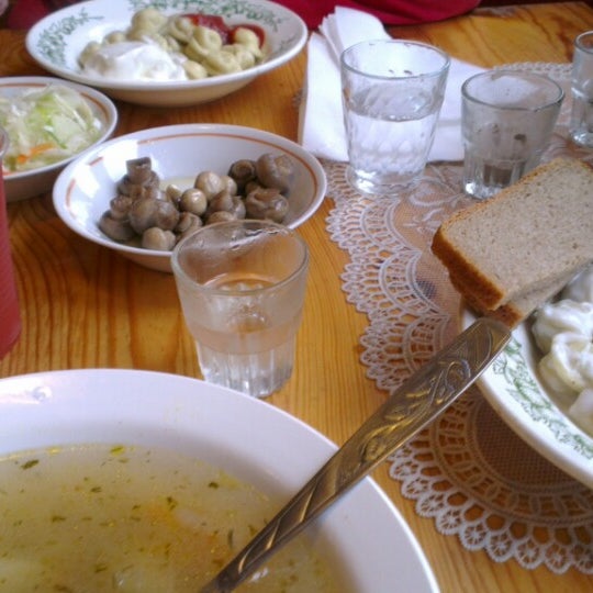 Пельменная закусочная. Повар пельменной китайской. Пельменная 2 сыктывкар. Пельменная лихорадка. Пельменная на чуйкова волгоград.