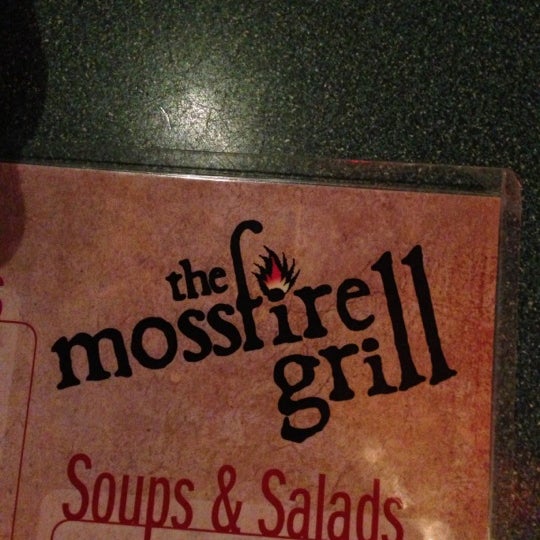 Foto diambil di The Mossfire Grill oleh 🔥🚨Cary B. pada 12/16/2012