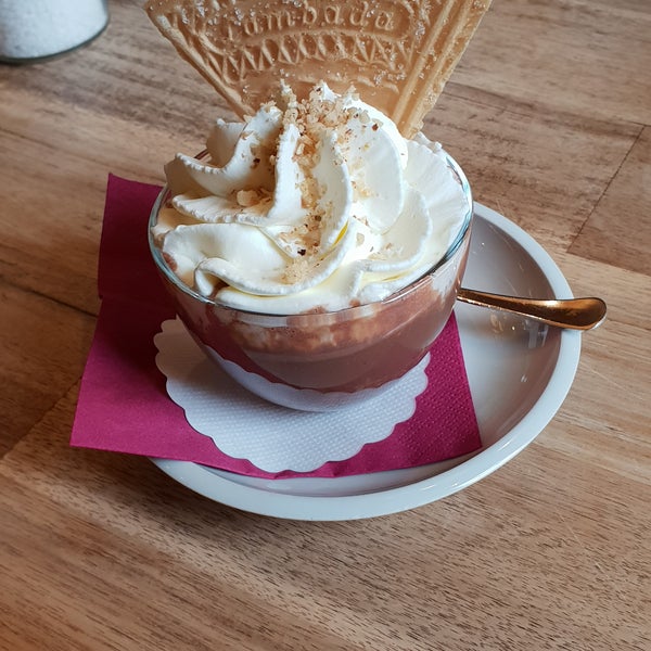 Amazing hot chocolate! I tried the milk chocolate with nuts and whipped cream. Delicious,best chocolate I have ever tried!