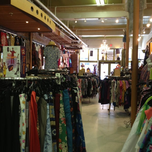 revolve clothing outlet