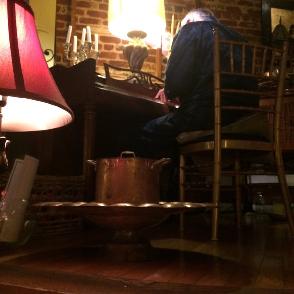 12/20/2014にSarahJayn K.がLoring Cafeで撮った写真