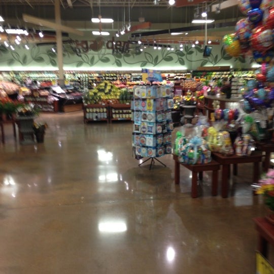 Kroger Bartlett Boulevard