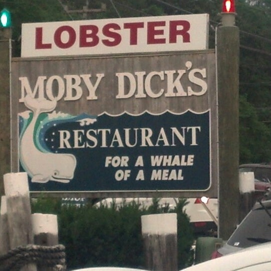 Снимок сделан в Moby Dick’s пользователем carolyn a. 6/29/2013