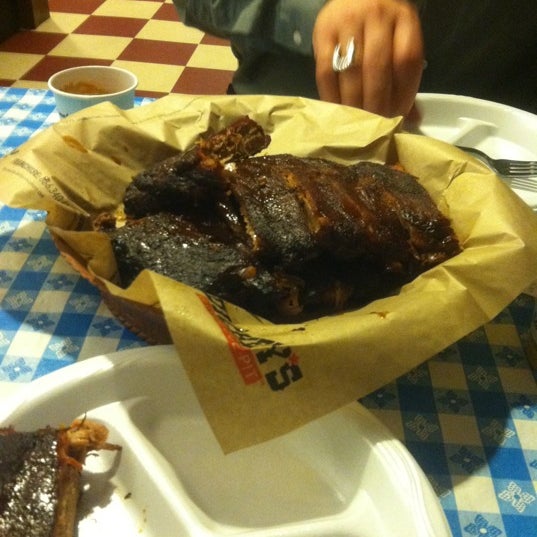 Photo taken at Dickey&#39;s Barbecue Pit by veronica k. on 12/21/2012