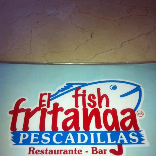 รูปภาพถ่ายที่ El Fish Fritanga โดย Jose Miguel H. เมื่อ 12/1/2012