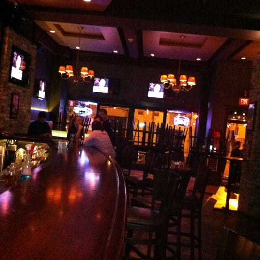 9/22/2012에 Raghav님이 Catch 22 Bar &amp; Grill에서 찍은 사진