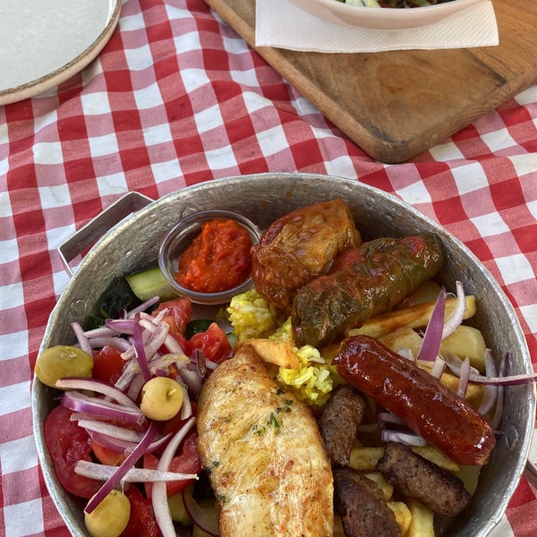 5/12/2024 tarihinde Beaziyaretçi tarafından Food House Mostar'de çekilen fotoğraf