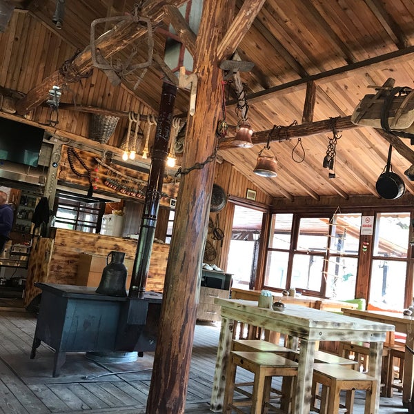 Foto tirada no(a) Çinçiva Kafe por MaN em 5/1/2019
