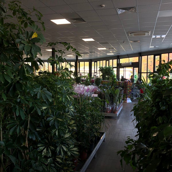 Basaksehir Bahce Market Acildi