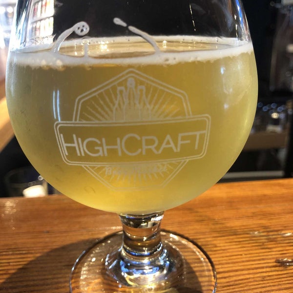Foto tirada no(a) HighCraft Beer Market por Trish S. em 9/5/2022