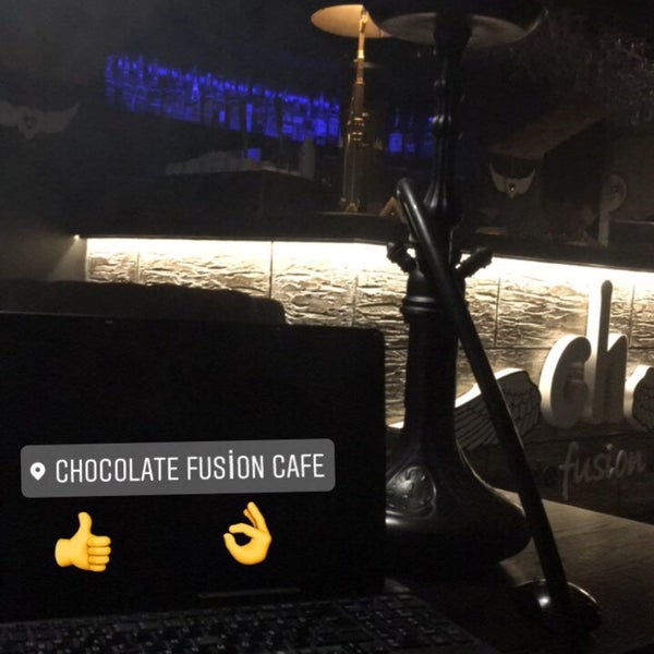 3/7/2017 tarihinde Okan K.ziyaretçi tarafından Chocolate Fusion Cafe'de çekilen fotoğraf
