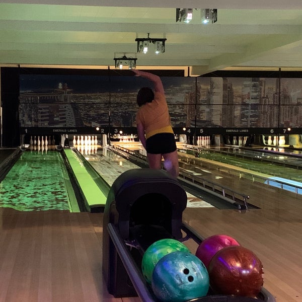 Emerald Lanes Bowling Alley in Eugene