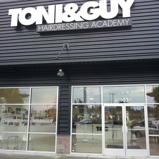 Photo taken at Toni&amp;Guy Hairdressing Academy by Quinn H. on 9/22/2012