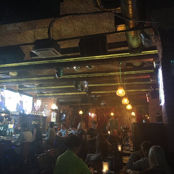 รูปภาพถ่ายที่ THE BAR XXXX / Екатеринбург โดย Владимир Х. เมื่อ 9/10/2015