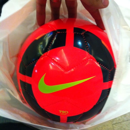 Photo taken at Nike Factory Store by Elias A. on 11/5/2012