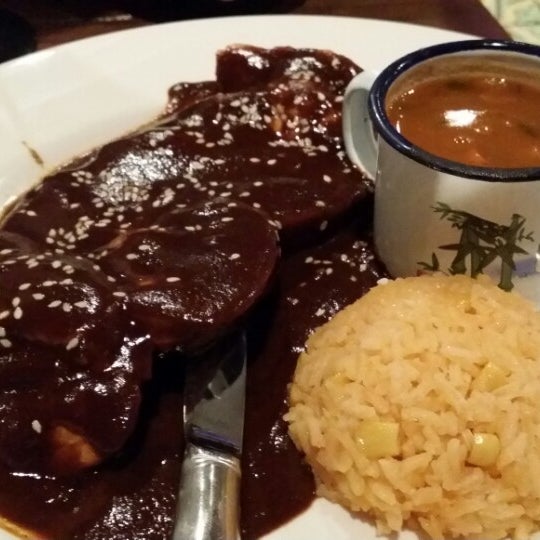 4/4/2014にDiego R.がLa Tequilera Del Patron - San Antonio Mexican Restaurantで撮った写真