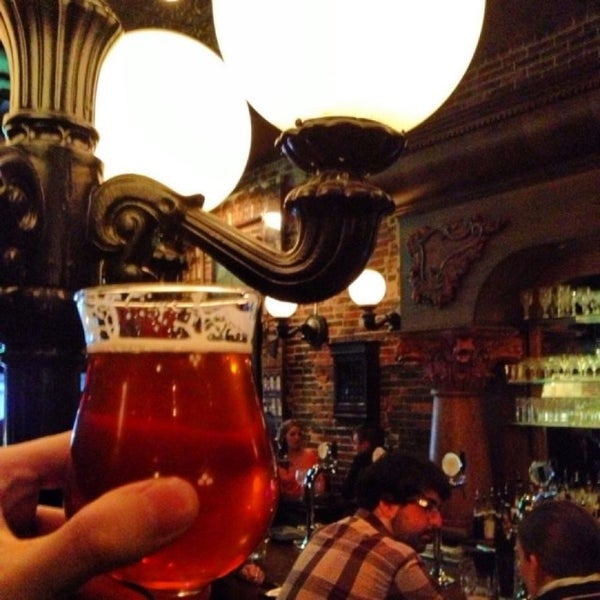 Stoddard's Fine Food & Ale (Now Closed) Gastropub in Downtown Boston