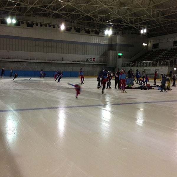 アイスアリーナ 関根町800