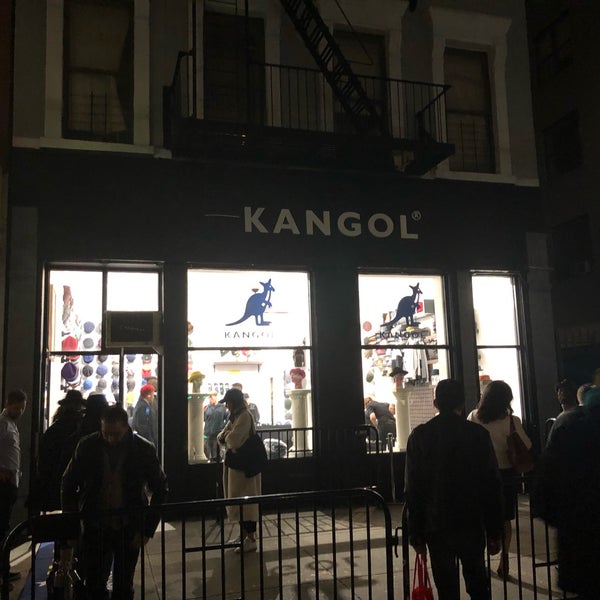 Accessories Store in Central Harlem