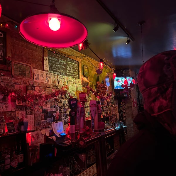 Ontario - Dive Bar in Brooklyn