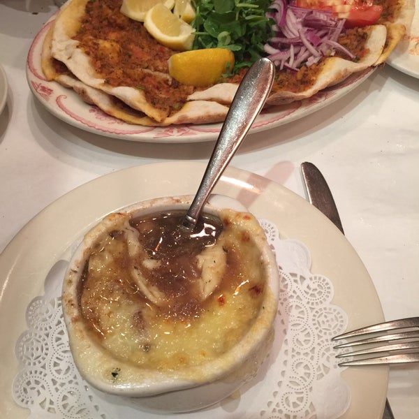 Menü harika, lezzet aranılan Türk lezzeti ve mükemmel.. Görülmesi gereken bir restorant , pişman olmayacaksınız ✔️