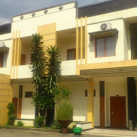 Hotel Trio Kota Surakarta Facilities