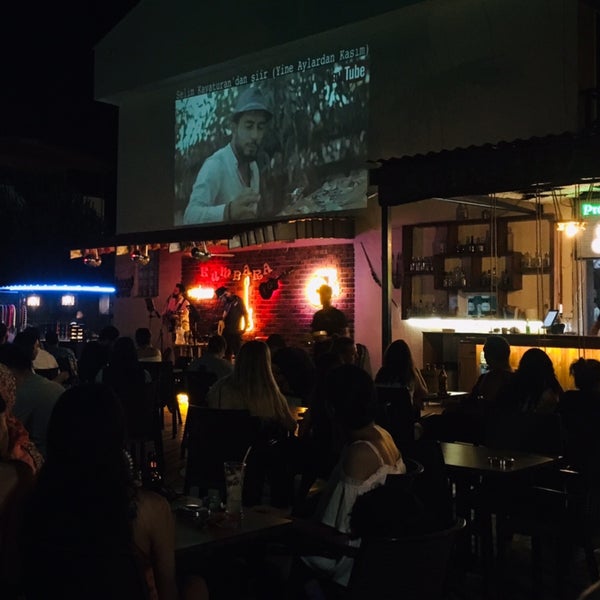 7/13/2019 tarihinde Yasmin T.ziyaretçi tarafından KumBARa Lounge &amp; Bistro'de çekilen fotoğraf